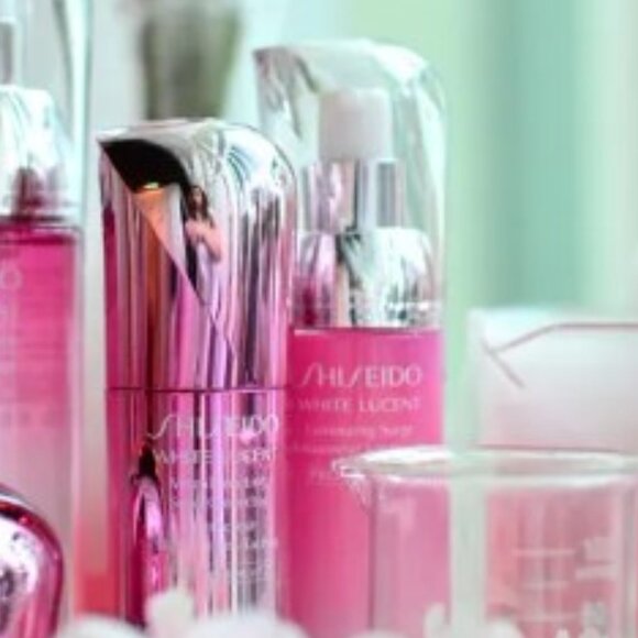 Shiseido White Lucent Luminizing Surge - Picture 5 of 10